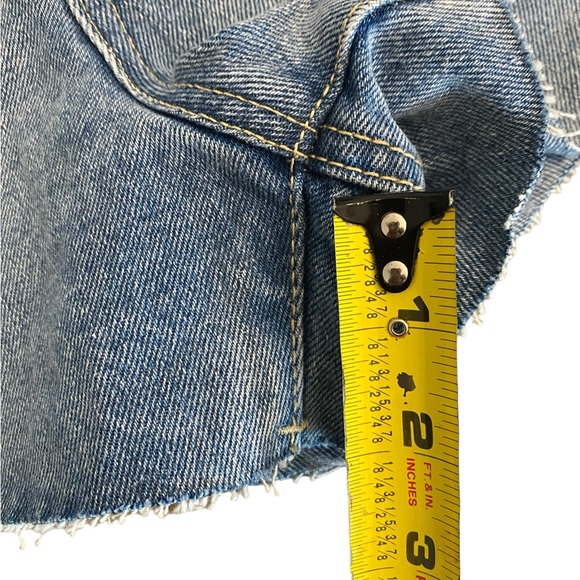 Ed Hardy LOVE ETERNAL DENIM SHORTS Size 30 NWT - Picture 8 of 9